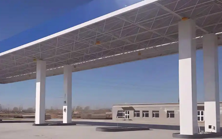 青海钢结构加油站罩棚_螺栓球网架_挑檐_形象柱!